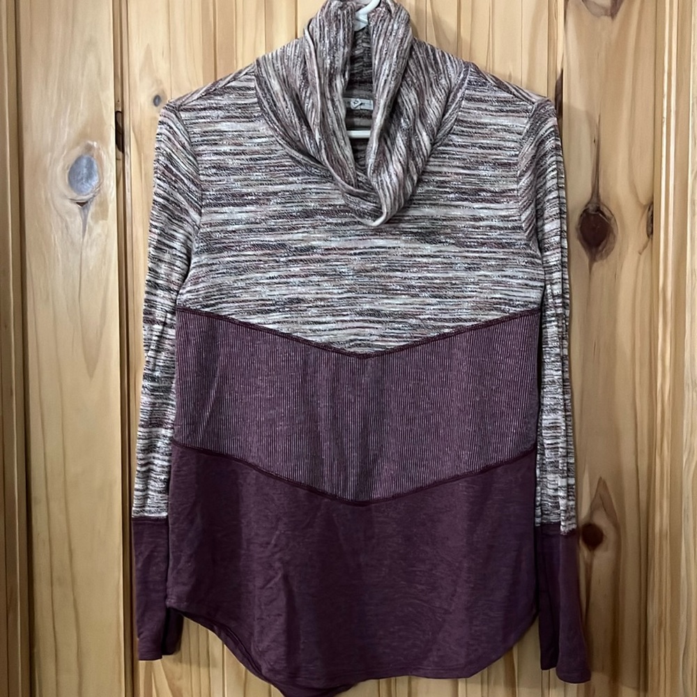 Maurice’s Turtleneck. Size XS
